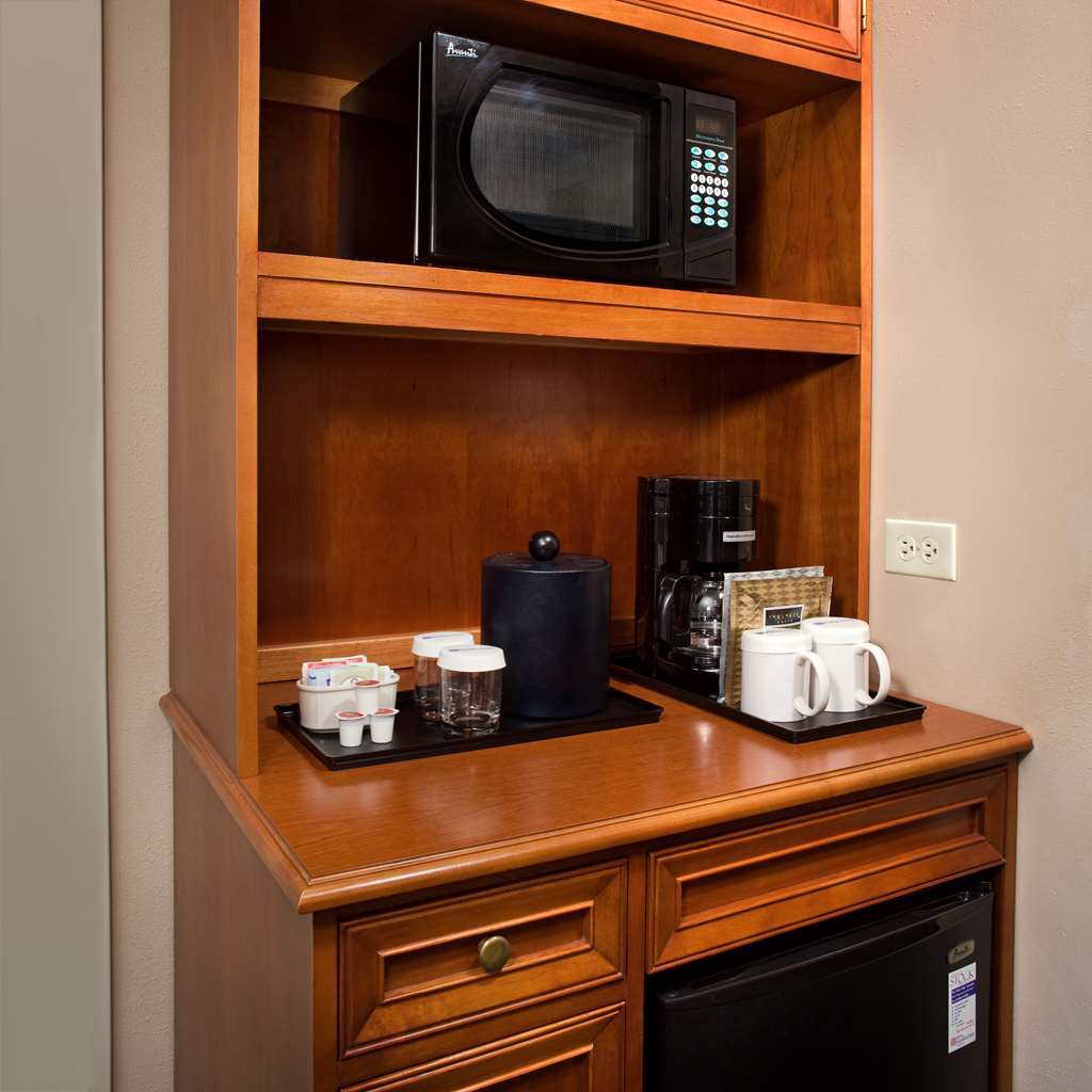Hilton Garden Inn Saint Charles Bilik gambar